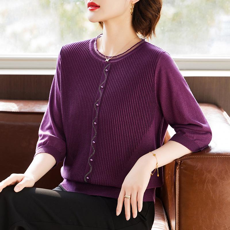 Stylish Thin Base Layer Knit T-Shirt for Middle-Aged Women, Small Size, Mid-Sleeve, Perfect for Spring and Autumn