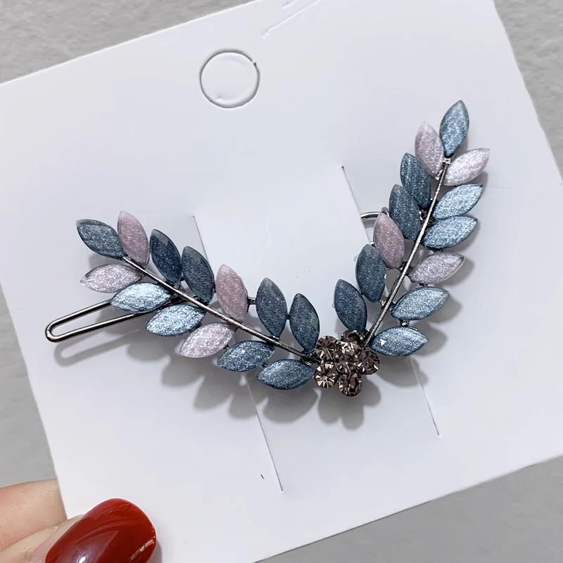 Elegant Blue Star Alloy Hair Clip - Minimalist Luxury Accessory