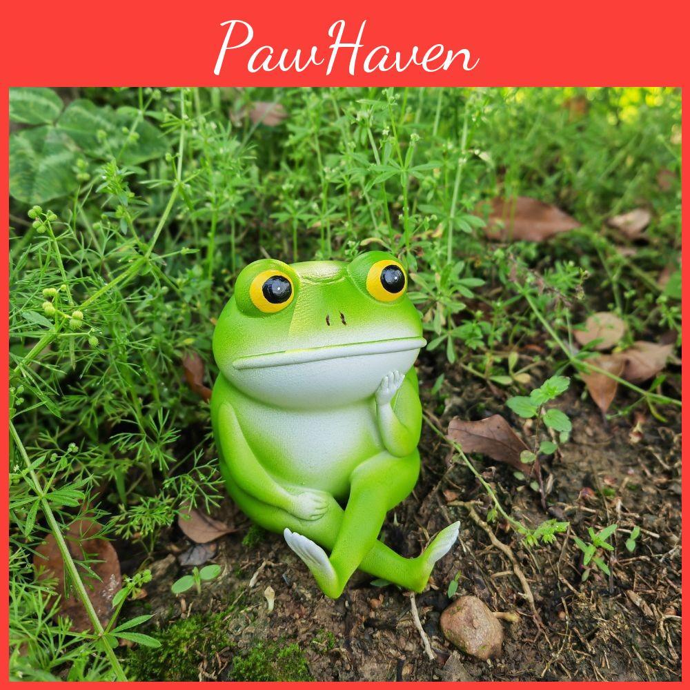 Okouzlující promyšlená žába zahradní socha soška pro domácí dekoraci stolního počítače z pryskyřice