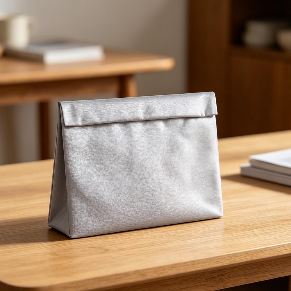 Waterproof and Fireproof Storage Bag Made from Fiberglass for Organizing Household and Office Documents Safely серебряный