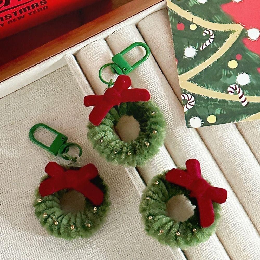 Red Mini Wreath Keychain Cartoon Christmas Brooch Fashion Christmas Pendant  Birthday Gift