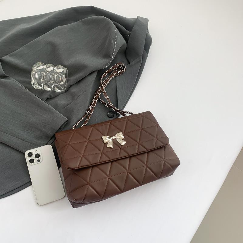 

Rhombus chain bag women s 2025 spring new high-end foreign-style embroidery thread small square bag versatile shoulder messenger bag коричневый