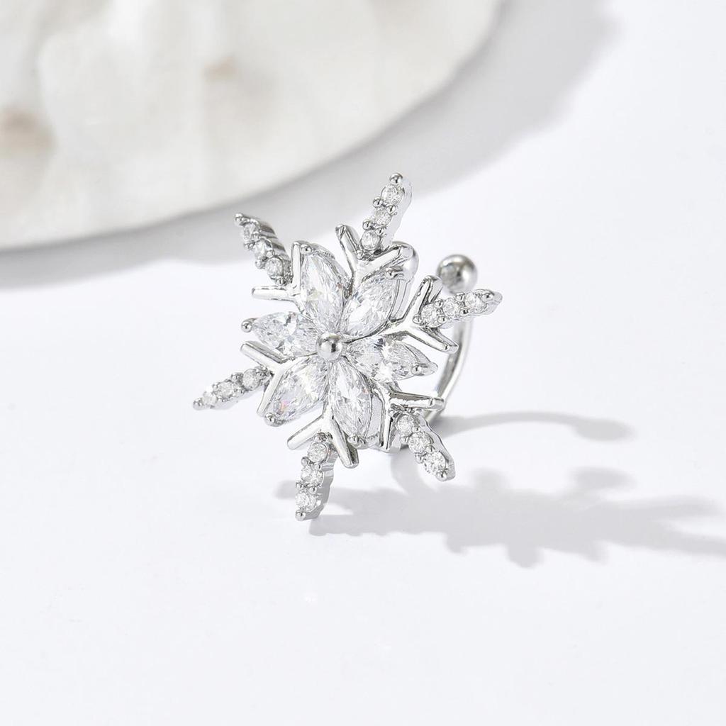Super Sparkling Snowflake Temperament, Versatile Without Ear Holes, Ear Bone Clip, Exquisite Atmosphere, High-end Feeling, Ear Clip, Women's Earrings
