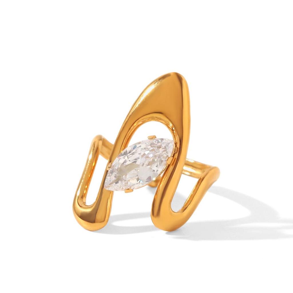 Luxurious European Zircon Titanium Steel Ring for Women - High-End, Fashionable, Versatile, and Colorfast Hand Jewelry