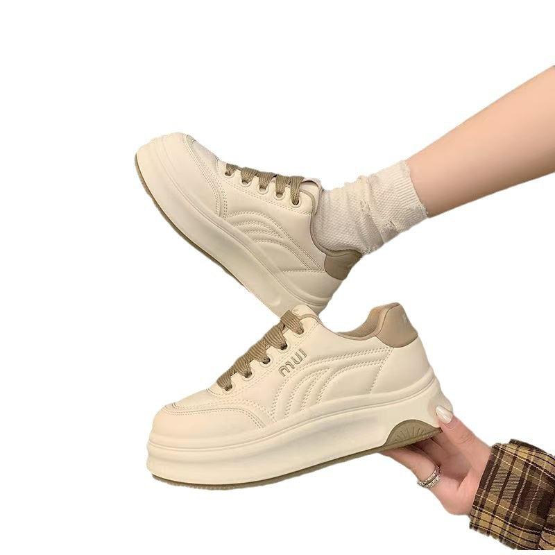 Fashion Platform Sports Casual Shoes Women's 2025 Spring New Versatile Round Head Leather White Shoes Heightening Women's Board Shoes