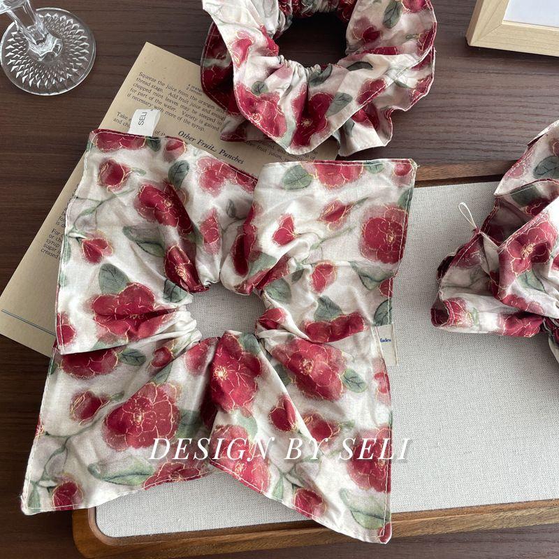 1pc New Style Large Intestine Hair Ring Square Towel with Blurred Rose Floral Patterns, Tied Hair Ring