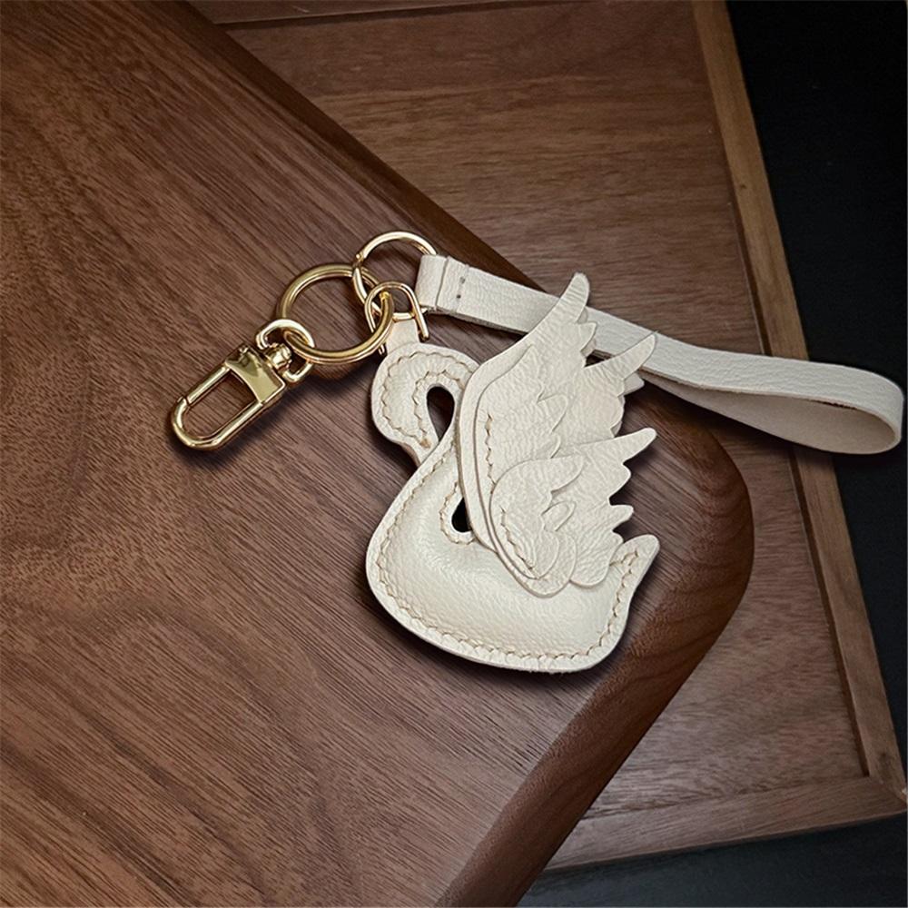 

White Swan Leather Handmade Exquisite Bag Charm Car Keychain Pendant белый