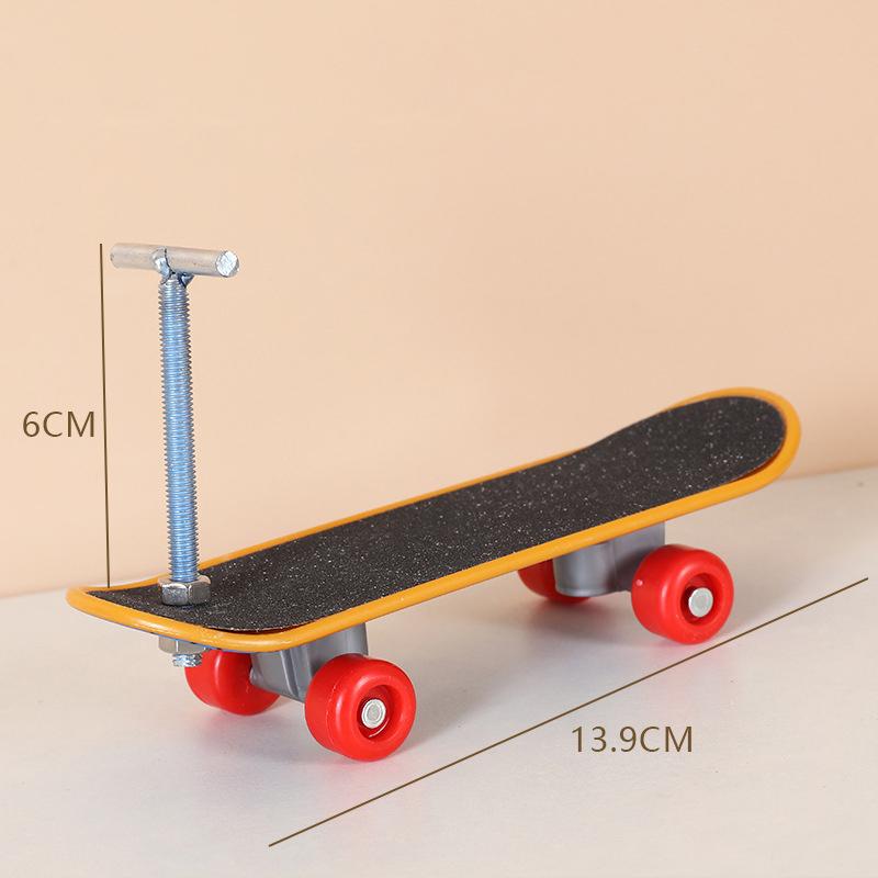 

Bird Parrot Toy Skateboards Plastic Reptiles Entertainment Training Tool Acc Bird Supplies Skates