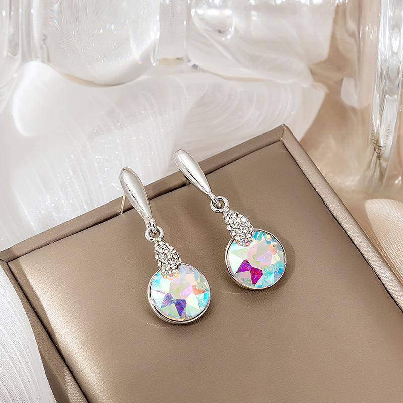 Gold Cat Earrings for Women Rhinestone Cat Stud Earrings Cute Animal Butterfly Earrings Hypoallergenic Ear Accessories Gift for Women