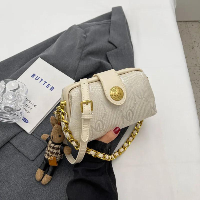 Versatile Crossbody Bag with Chain for Women Vintage Handbag Shoulder Bag Pendant Decor Fashion Canvas Fabric