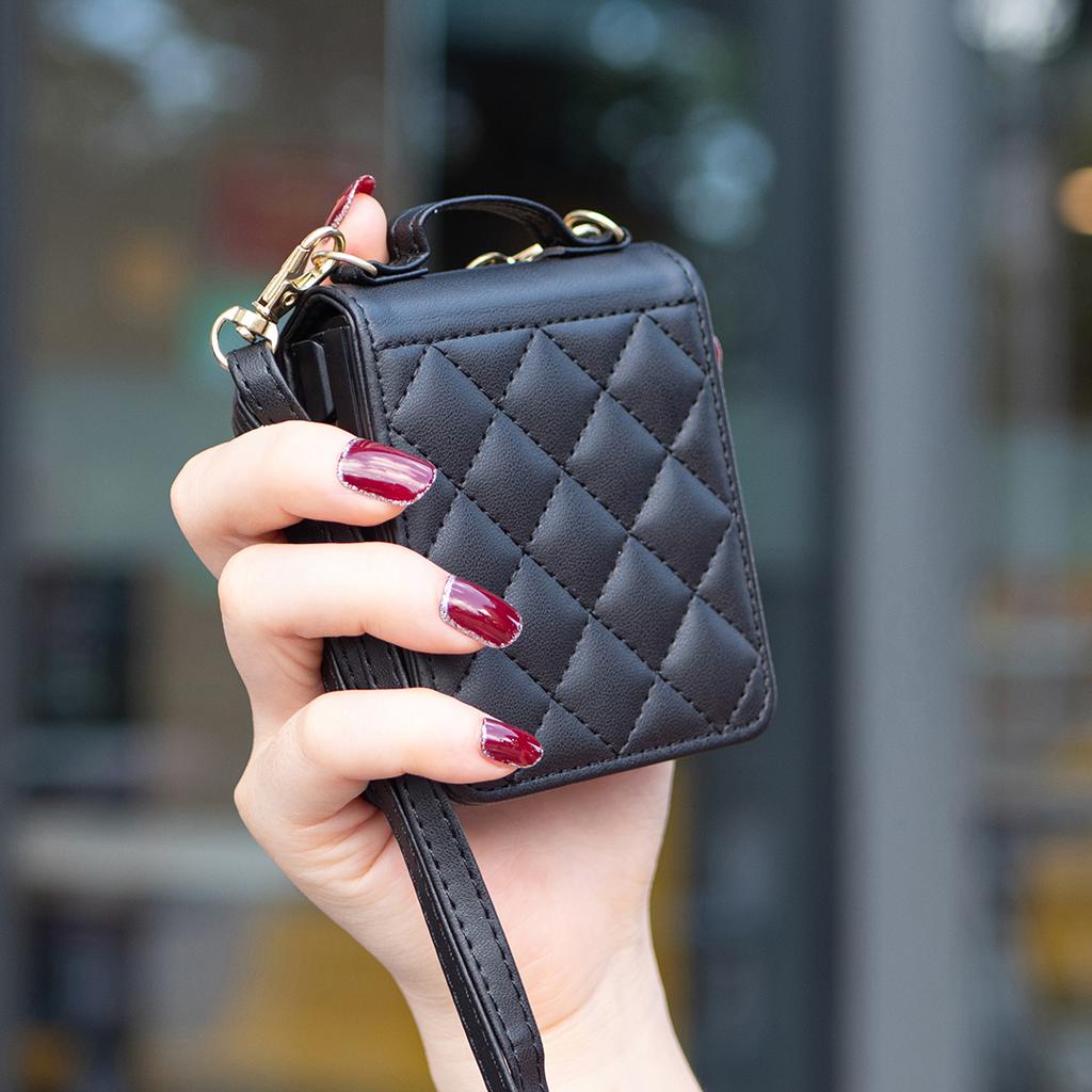 Für Samsung Galaxy Z Flip6 5G/Z Flip5 5G Leder Rückseite Hülle Rauten Handyhülle mit Schultergurt