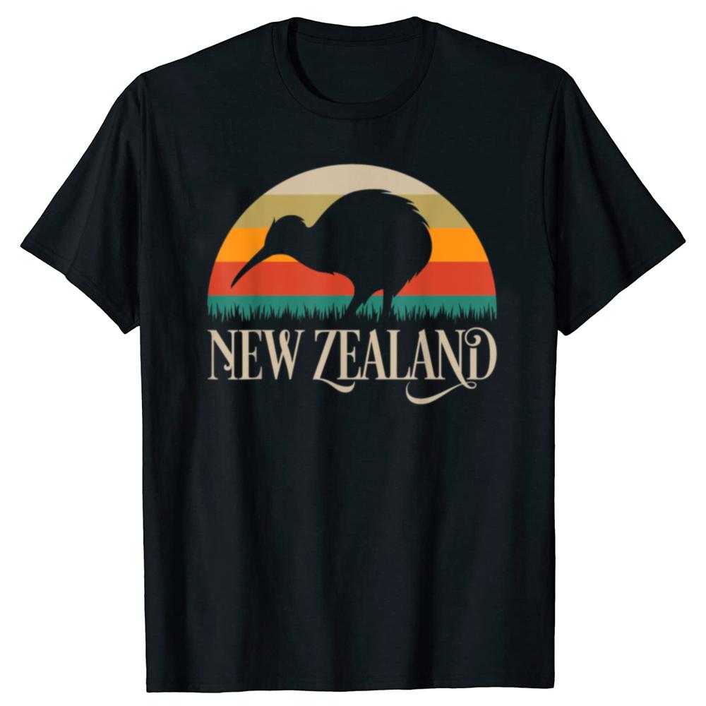 

Fun New Zealand Kiwi Bird Retro Pattern T-shirt, Stylish Casual Style, Loose Fit T-shirt.Summer Streetwear Graphic T Shirts Y... 5XL різнокольоровий