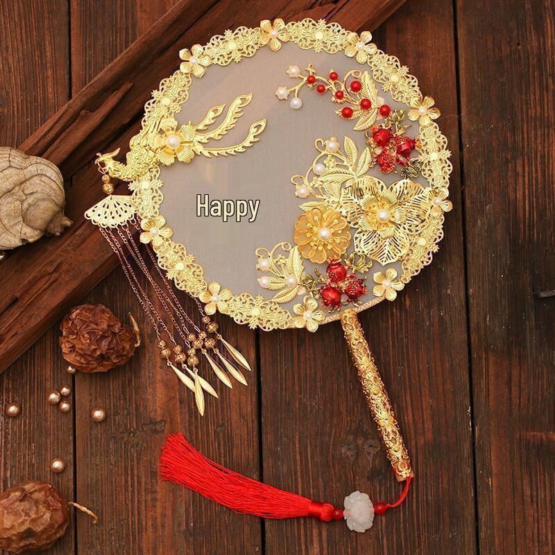 Red Ancient Style Chinese Wedding Fan: Bride's Bouquet & Blessing