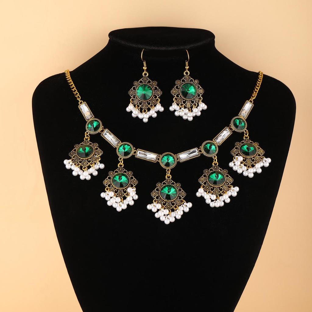 European & American Ethnic Geometric Gemstone Jewelry Set: Necklace & Earrings