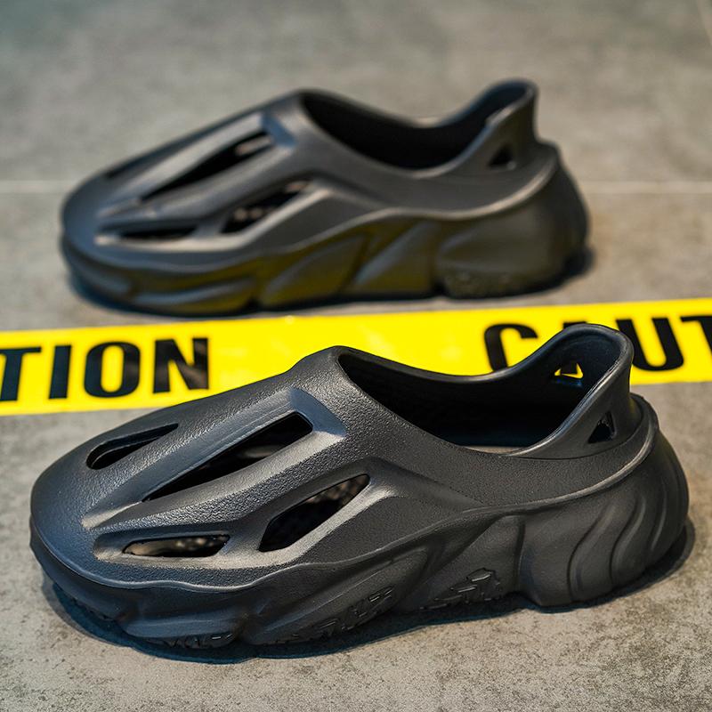 Pantoufles d'été tendance pour hommes, chaussures de plage légères EVA à fond souple, adaptées à l'intérieur et à l'extérieur, nouvelle collection