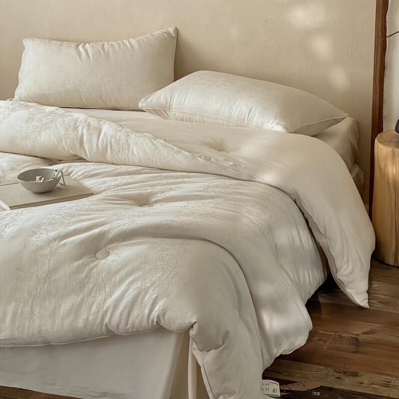 POCHME Cotton Linen Jacquard All-Season Comforter