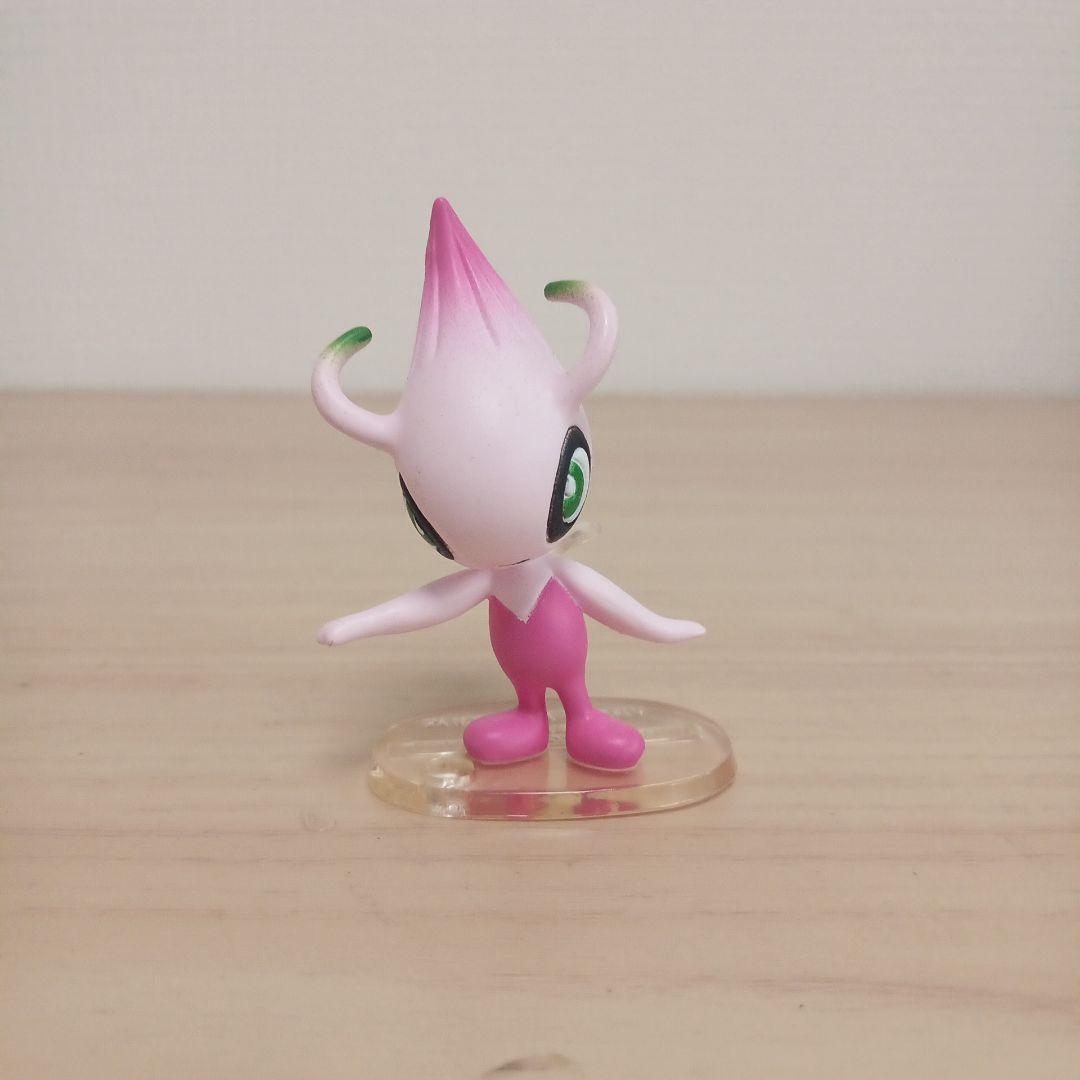 

[USED] Pokemon figure Moncolle Celebi different color