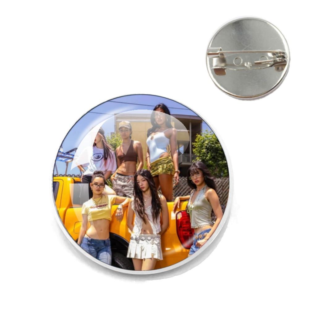 K- KATSEYE Creative Metal Pins Funny Brooch Katseye Korean Girl Band Badge Backpack Hat Accessories Jewelry Decoration Fans Gift