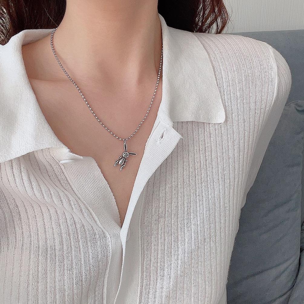 Hip Hop Vintage Rabbit Necklace Women'S Jewelry Niche Animal Pendant Round Bead Chain Accessories