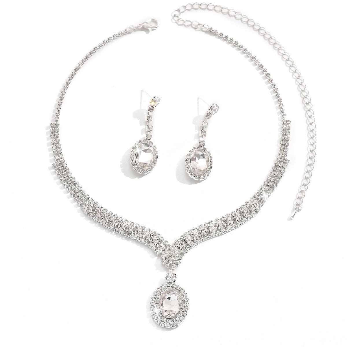 2026 New Fashion Accessories Crystal Necklace Earrings Bridal Wedding Photography Jewelry Set Combination 45CM