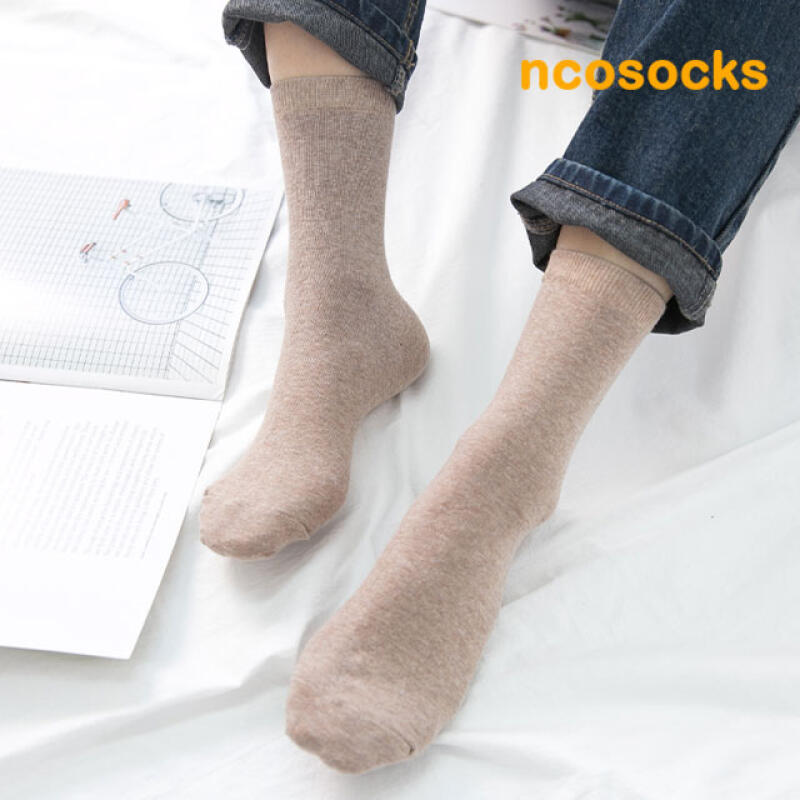FSN115_17 Color Basic Women s Plain Socks Toned-down red