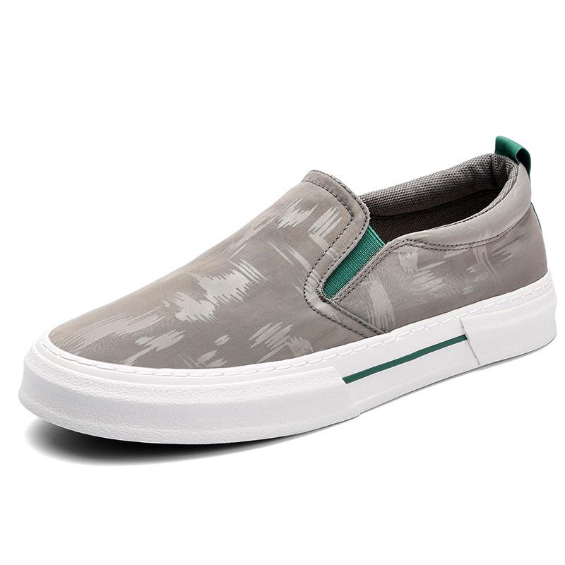 Men's Fashionable Slip-on Canvas Shoes: Spring Casual Low-top, Breathable, Light Luxury, Versatile.