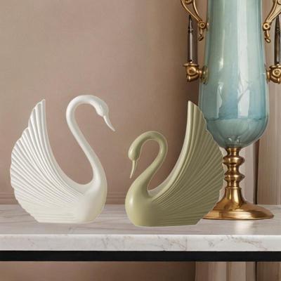 Deko & Wohnaccessoires – Statuetten