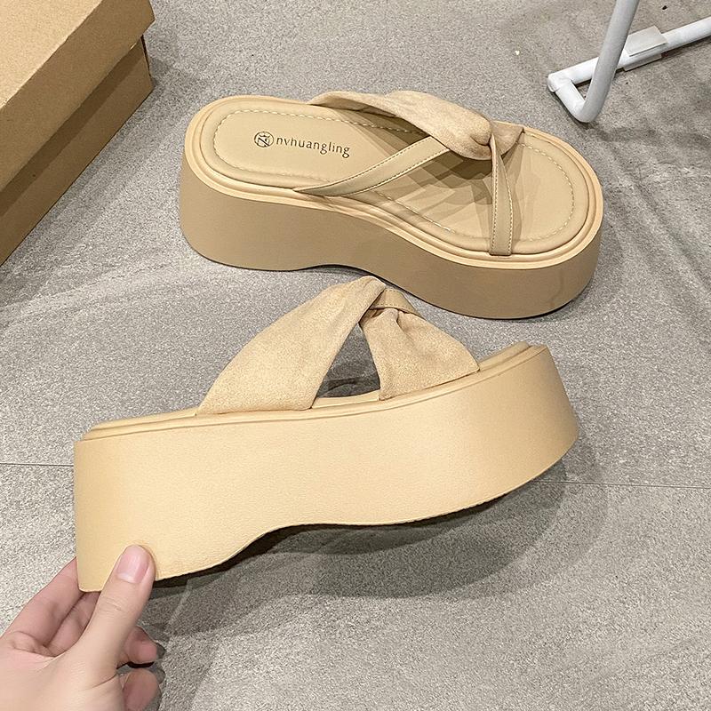 Fashion NEW Casual 8CM Wedge Slippers for Women Summer Non Slip Platform Sandals Woman Open Toe Comfortable Female Chunky Beach Slippers