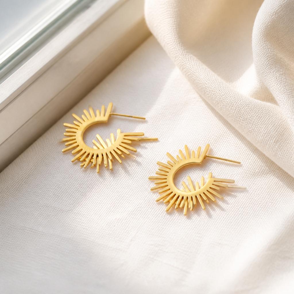 Luxury Minimal Elegant Hot Sale Private Label C Shape 18K Gold Plated Stainless Steel Ear Studs for Women Daily Jewelry Matching