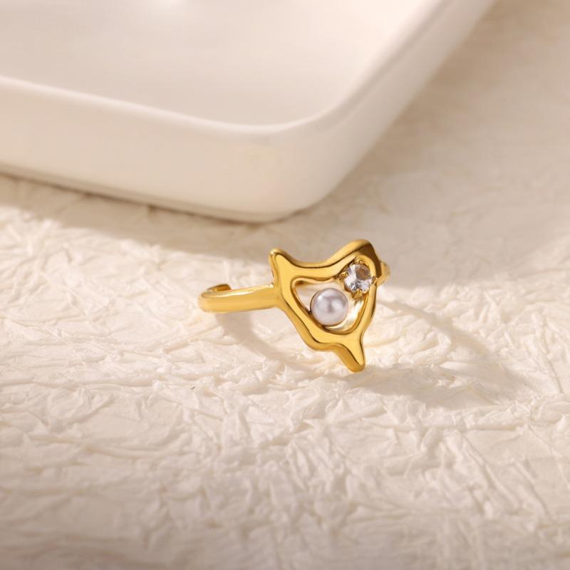 Light Luxury Zircon Ring Wind Retro Premium Sense Geometric K Gold Love Titanium Steel Butterfly Ring