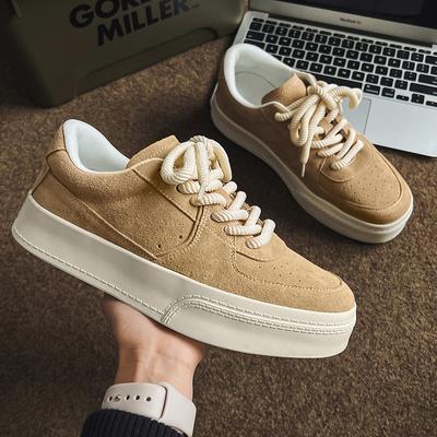 Moda Çift Spor Kaykay Ayakkabısı Yeni İlkbahar Popüler Tasarım Ayakkabılar Erkek Çok Yönlü Moda Ayakkabılar Günlük Kaykay Ayakkabıları Erkek ve Kadın
