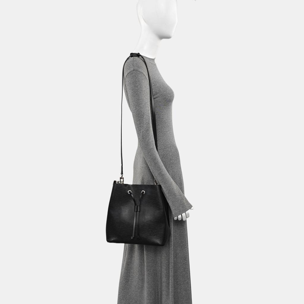 [Pre-Owned] Noe Drawstring Epi Leather Bucket Bag - Very Good #ZFR1XE