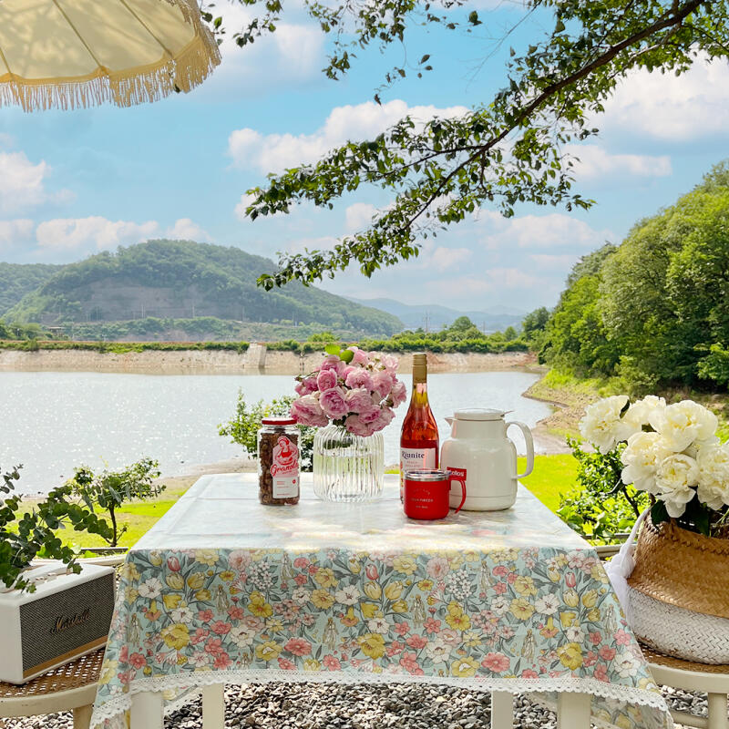 Anne s Garden Lace Waterproof Tablecloth for 4 People, 130x180 Natural