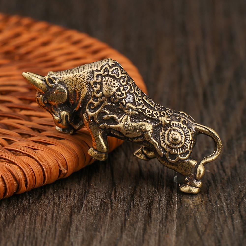 Style Brass Bull Figurine Miniature Zodiac Cattle Abstract Animal Sculpture Desktop Ornament