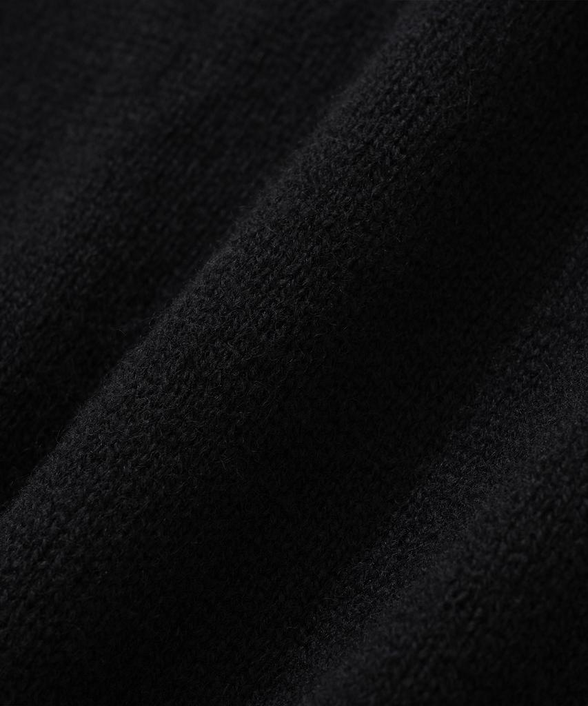 KNITTED Shaggy Dog 100% Wool V-Neck Knit Black