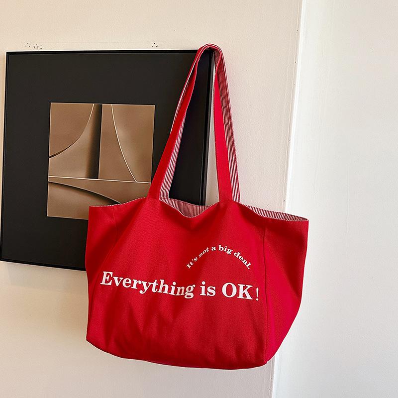 

Повседневная холщовая сумка женская большая вместимость 2024 новая универсальная сумка через плечо классная сумка-тоут для поездок на работу красный