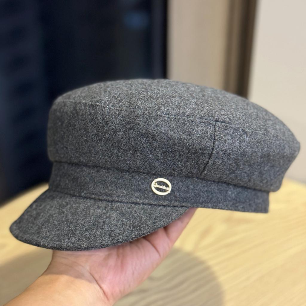 New Octagonal Hat for Women in Autumn and Winter Showing Face Small and High End Korean Style Woolen Painter Beret Warm Peaked Cap