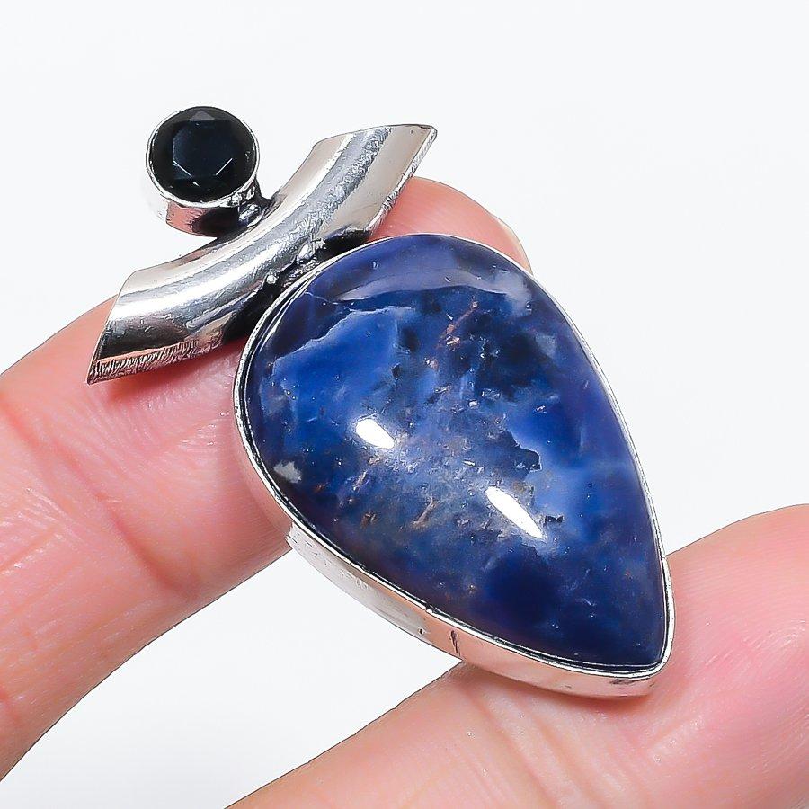 

Natural Sodalite, Spinel Gemstone 925 Sterling Silver Jewelry Pendant 1.77 U8m84