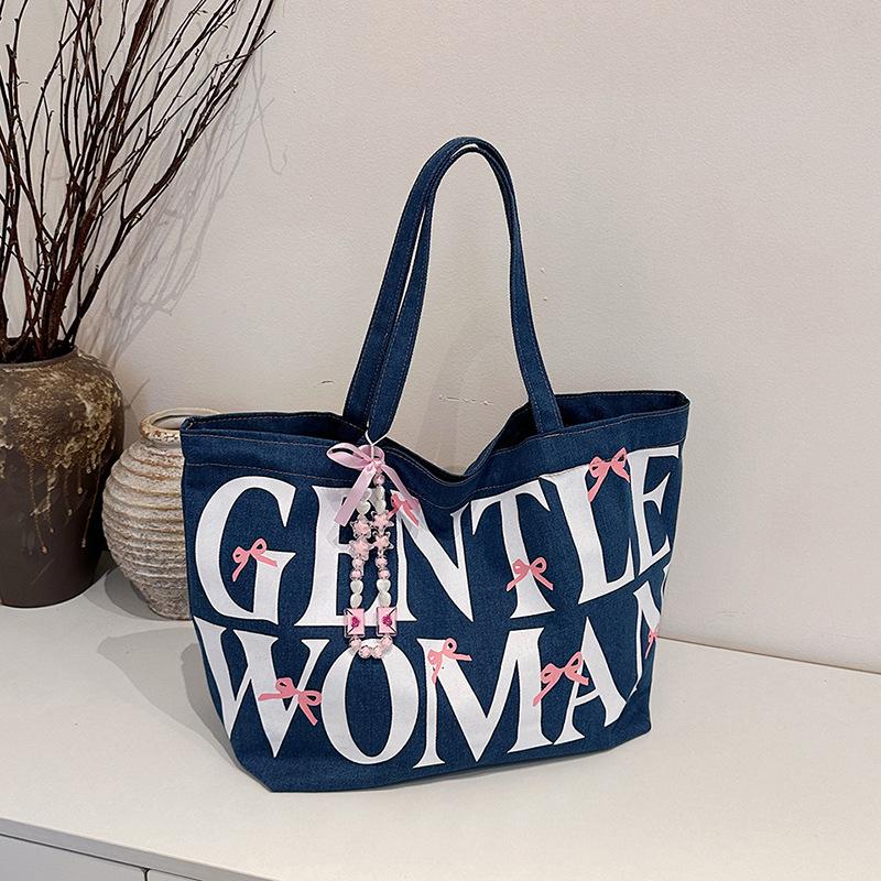 

Korean version of girls large-capacity tote bag 2025 new niche canvas bag fashionable letter small fresh shoulder bag темно-синий
