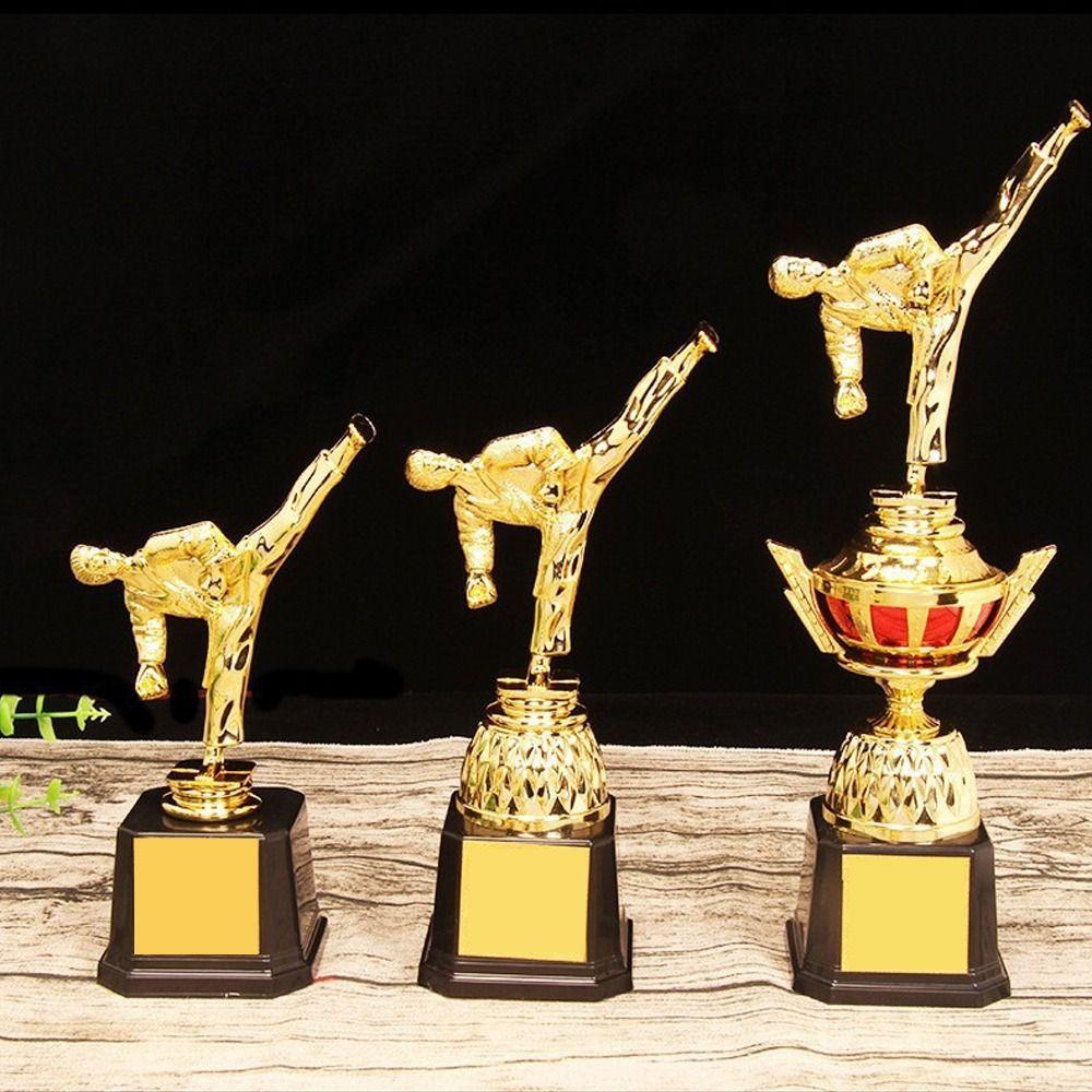 Martial Arts Gold Trophy Awards Plastic Model Gold Man Small Prize Cup Taekwondo Competition Craft Souvenirs Winner Award