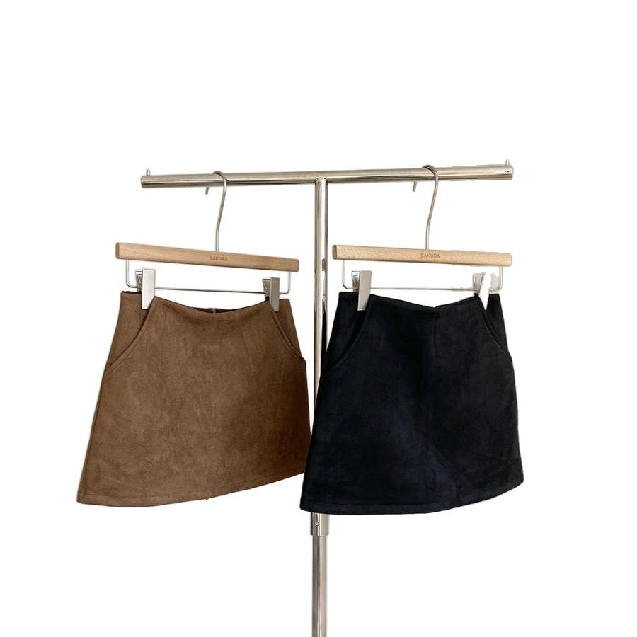Coffee-colored Korean Style Suede Plush Bodycon Mini Skirt - Thickened, Low-Waist, Hip-Hugging, 280g, Perfect for Autumn/Winter.