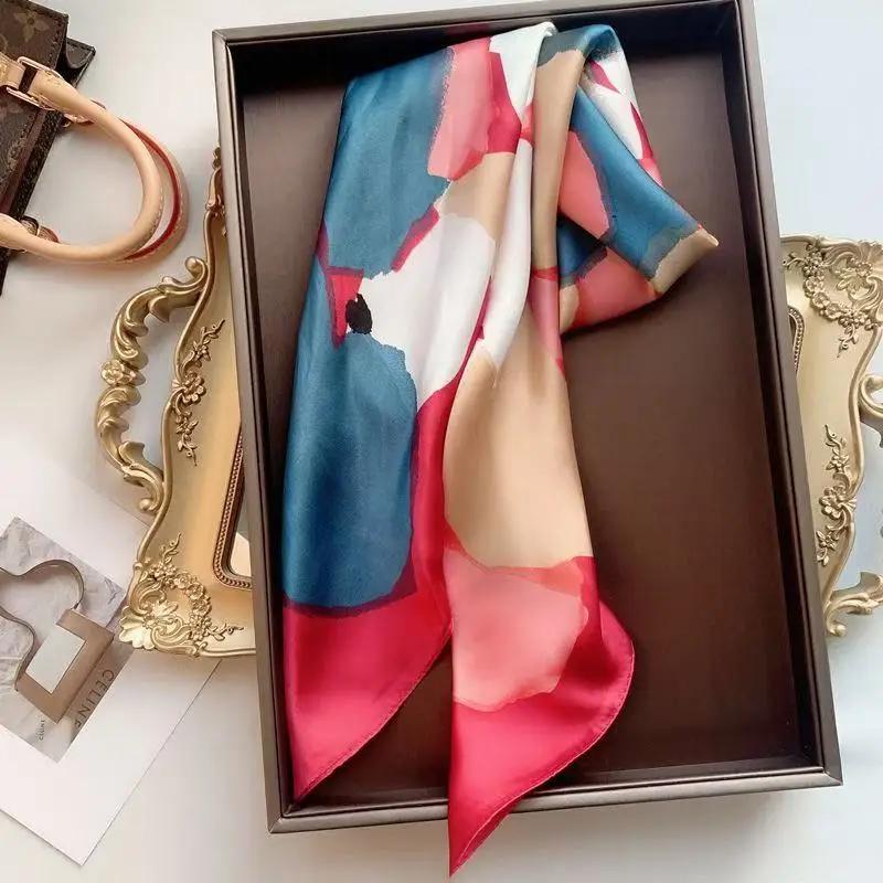 Eșarfe Noi de Designer 2025 Eșarfă Pătrată de Mătase de Lux pentru Femei Modă Doamnă Benzi de Păr Panglică Bentiță Accesorii Bandană