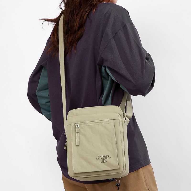 Men's Crossbody Bag Lightweight Shoulder Bag