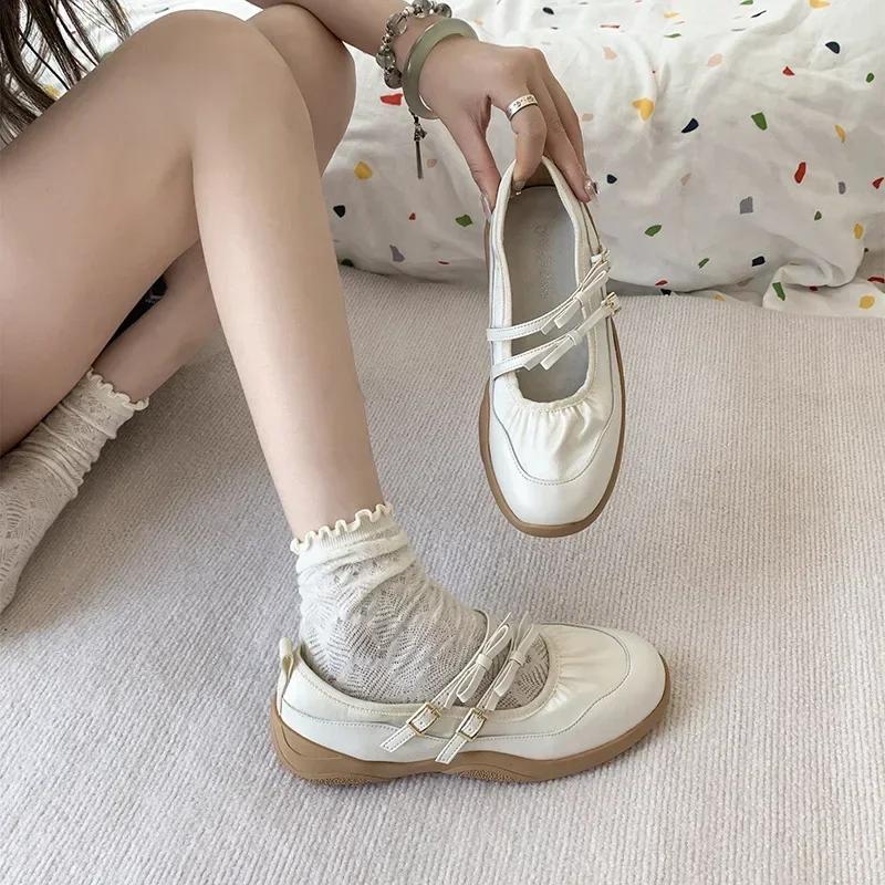 Silver Mary Jane Shoes for Women Sneakers New 2025 Fashion Bowknot Belt Buckle Casual Shoes Soft Leather Platform Walking Flats