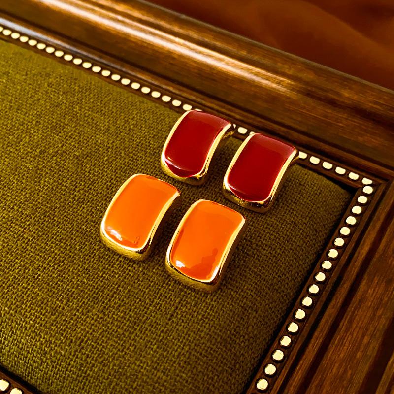 Small Dripping Oil Square Geometric Silver Needle Stud Earrings Fashion Temperament Commuter Earrings