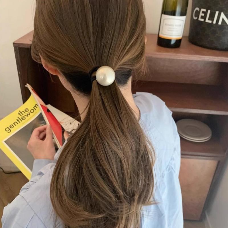 1pc Simple and Fashionable Large Pearl Hair Tie for Women, Influencer Charm, Sweet Hairband with High Elasticity Hair Accessory