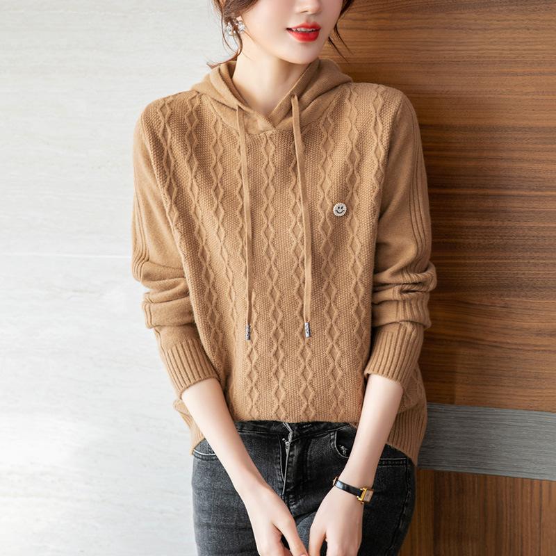 Hettegenser Dame høststrikket topp 2023 Ny damefrakk