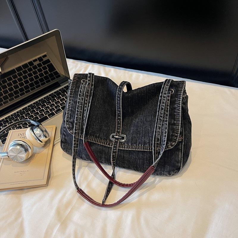 Denim Bag, Casual Patchwork Bag, Trendy Portable Messenger Bag, Women's Washed Cloth, Shoulder Bag for College and Middle School Students In Class