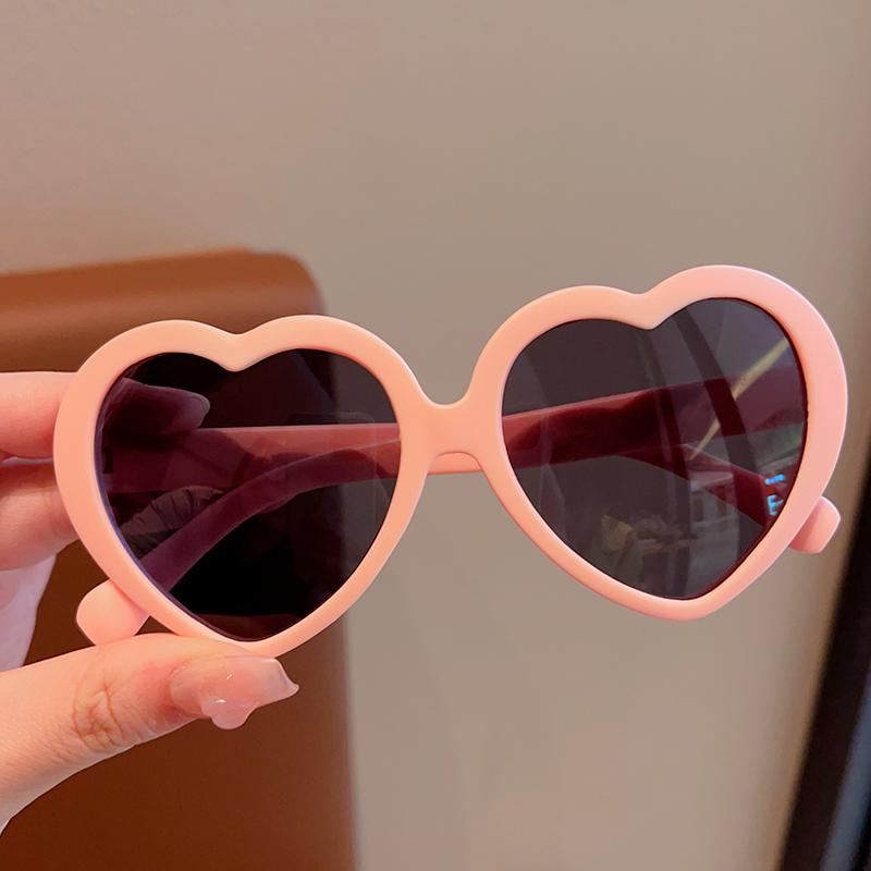 2026 New Children Colors Heart Circle Edge UV400 Sunglasses Baby Girls Lovely Outdoor Sun Protection Sunglasses Kid Sun Glasses