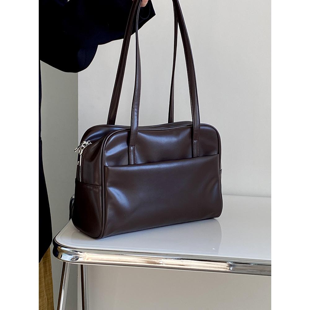 Ielgy Autumn Winter Retro Commuter Large-Capacity One-Shoulder Tote Bag